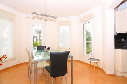 Villa with 3 bedroom in town, Spain 278124