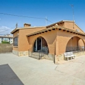 Villa for sale in town 278163