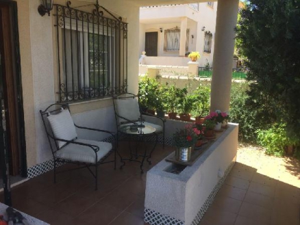 Bungalow with 2 bedroom in town, Spain 278498