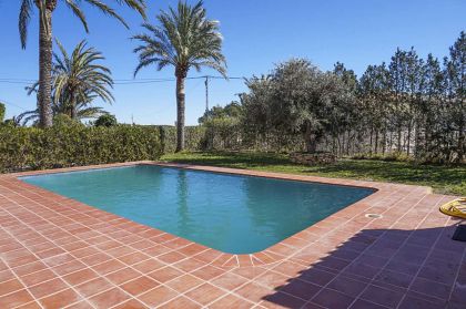 Villa for sale in town, Spain 279409