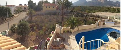 Villa for sale in town 279563