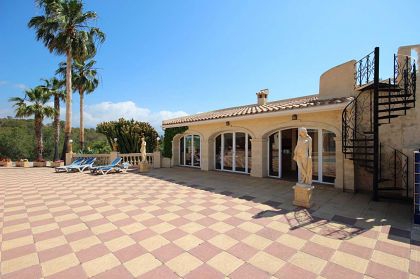 Villa with 8 bedroom in town, Spain 279591