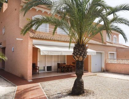 Villa for sale in town, Spain 279610