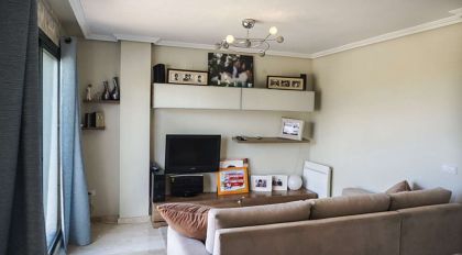 Villa with 2 bedroom in town 279617