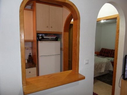 Apartment with 1 bedroom in town 279938