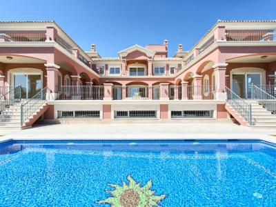 Benahavis property: Villa for sale in Benahavis 281184