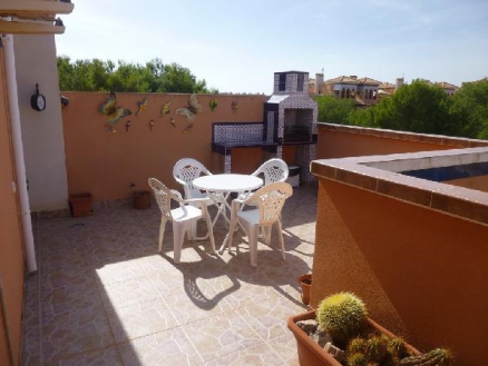 Townhome with 3 bedroom in town, Spain 281314