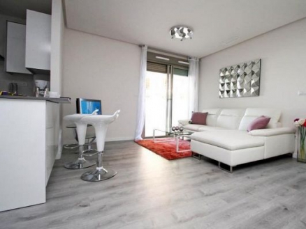 Apartment with 2 bedroom in town 281335