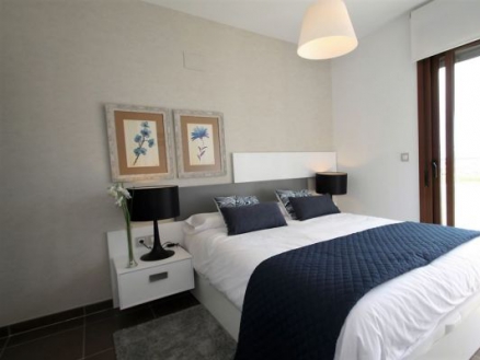 Apartment for sale in town, Spain 281342