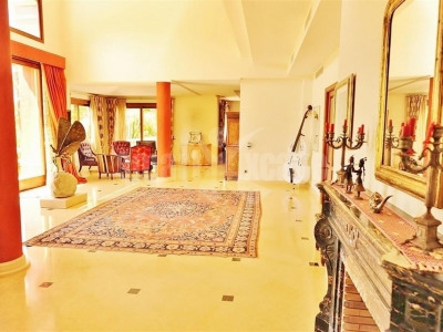 Marbella property: Villa with 5 bedroom in Marbella 281426