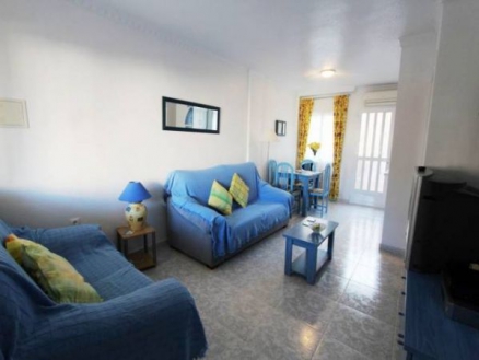 Townhome with 2 bedroom in town, Spain 281577