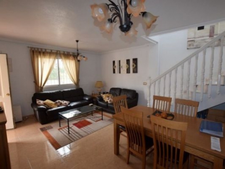 Townhome with 3 bedroom in town, Spain 281587