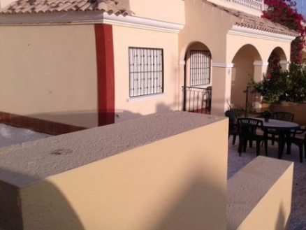 Villa with 2 bedroom in town 281598