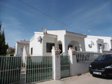 Villa for sale in town 281616