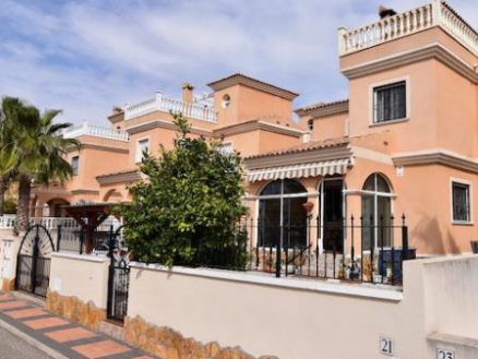 Villa for sale in town, Spain 281618