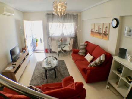 Townhome with 2 bedroom in town, Spain 281648