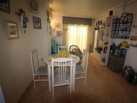 Apartment with 2 bedroom in town 281653