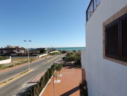 Apartment with 3 bedroom in town, Spain 281654