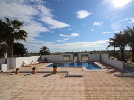 Villa with 5 bedroom in town, Spain 281656