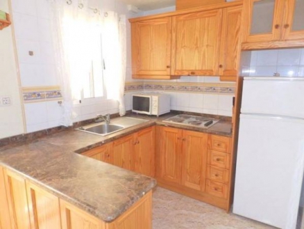 Townhome with 2 bedroom in town, Spain 281663