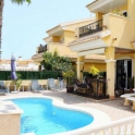 Villa for sale in town 281672