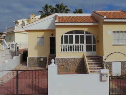 Villa for sale in town 281675