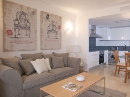 Apartment for sale in town, Spain 281701