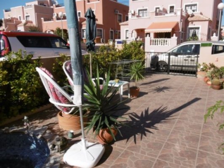 Townhome with 3 bedroom in town, Spain 281720