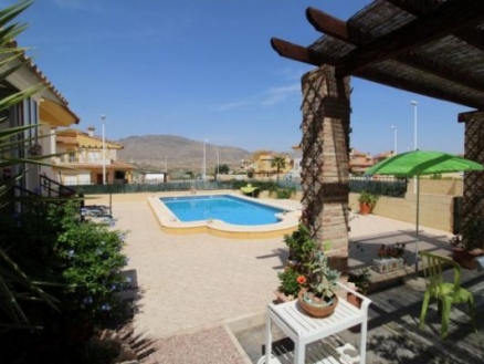 Villa with 3 bedroom in town 281730