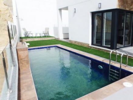 Villa for sale in town,  281736