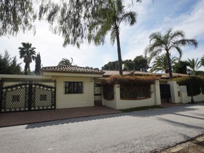 Estepona property: Villa for sale in Estepona 281953