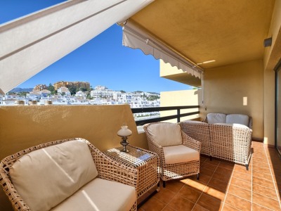 Estepona property: Apartment with 3 bedroom in Estepona 282068