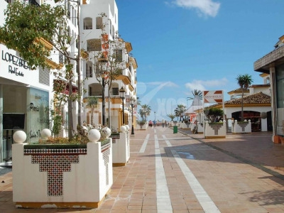 Marbella property: Commercial with bedroom in Marbella 282656