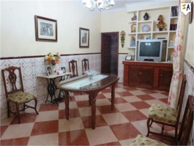 Townhome with 5 bedroom in town, Spain 283004