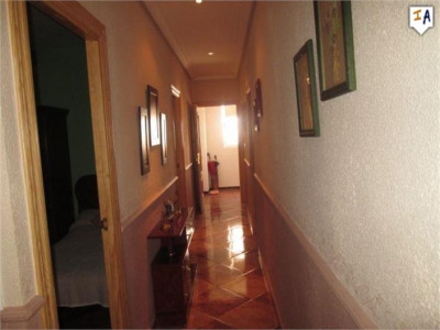 Alcaudete property: Apartment for sale in Alcaudete, Jaen 283035