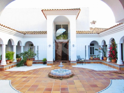 Estepona property: Villa for sale in Estepona 283158