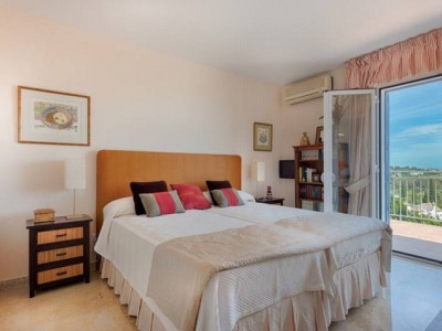 Estepona property: Malaga property | 4 bedroom Villa 283328