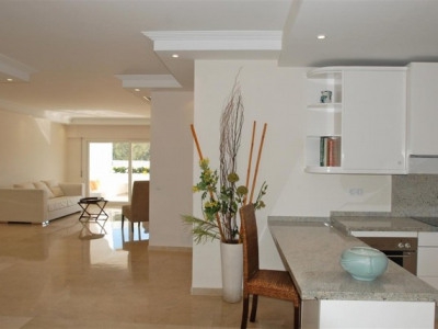 Marbella property: Apartment for sale in Marbella, Malaga 283354