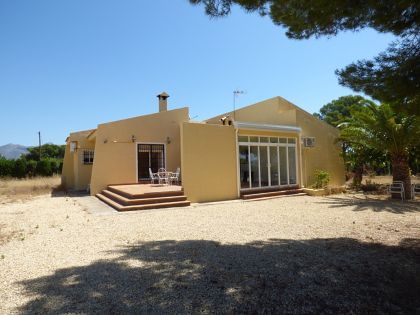 Villa for sale in town 283495